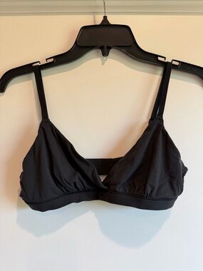 SKIMS Black Wireless Bralette with Adjustable Straps